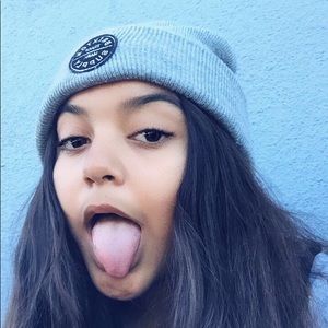 Meet your Posher, Giselle